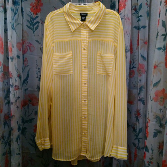 torrid Tops - Torrid Yellow/White Striped Button-down
